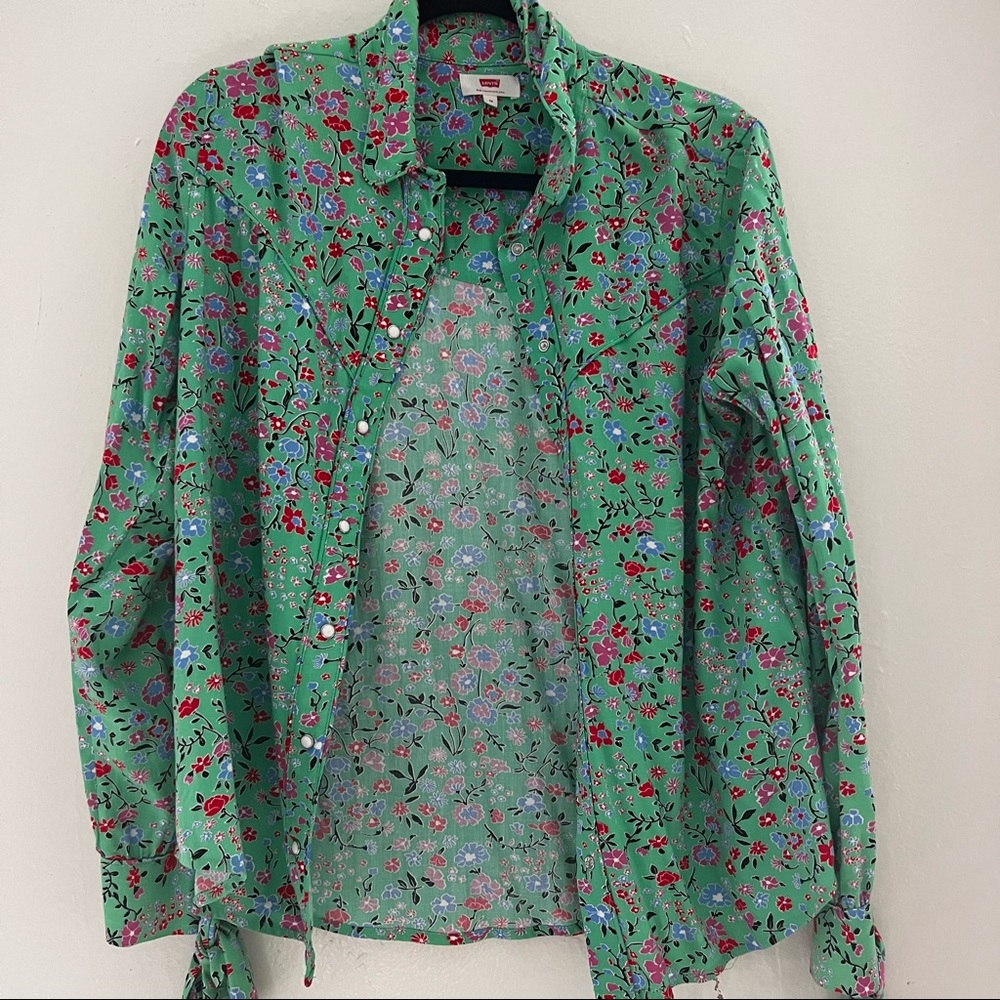 Levi’s Blouse